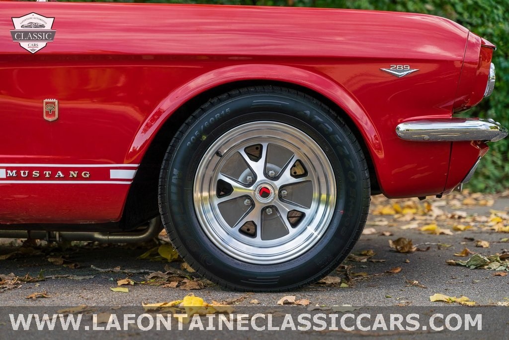 Ford-Mustang-1965-Convertible-22