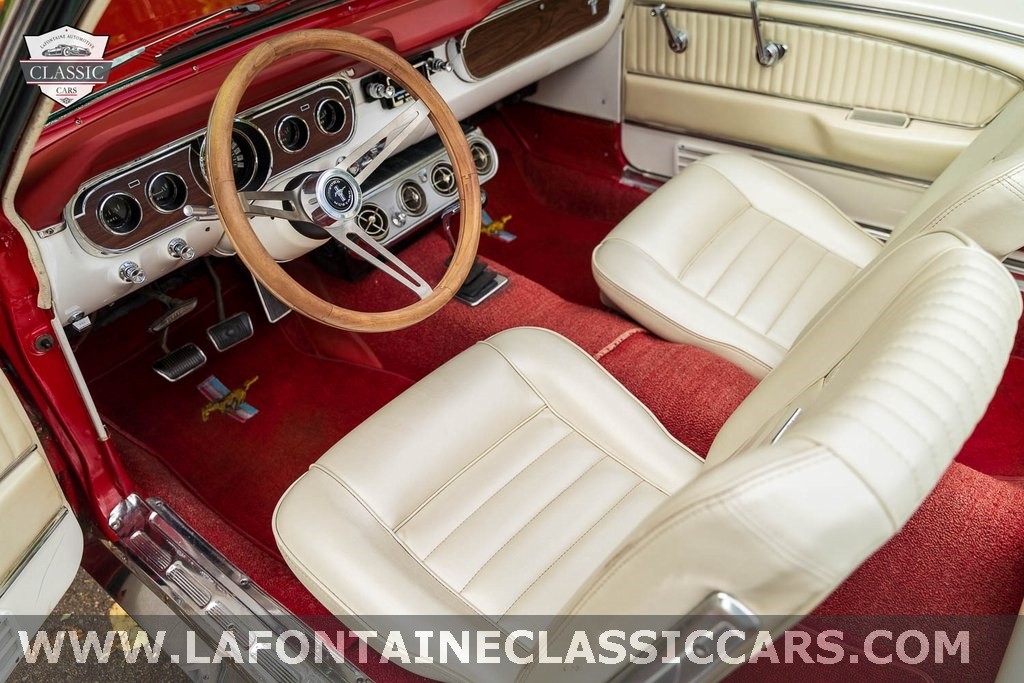 Ford-Mustang-1965-Convertible-5