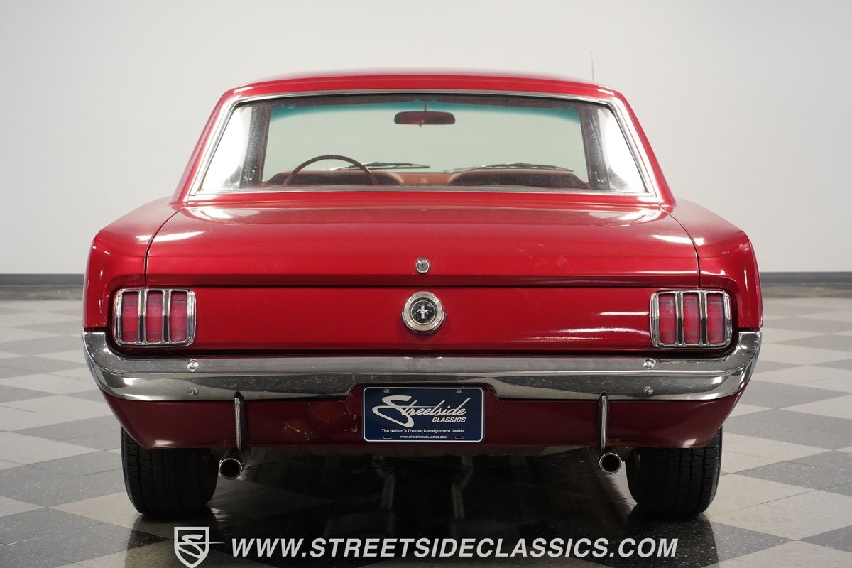 Ford-Mustang-1965-Coupe-10