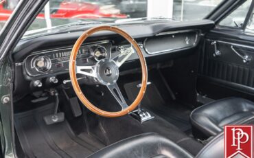 Ford-Mustang-1965-Coupe-14