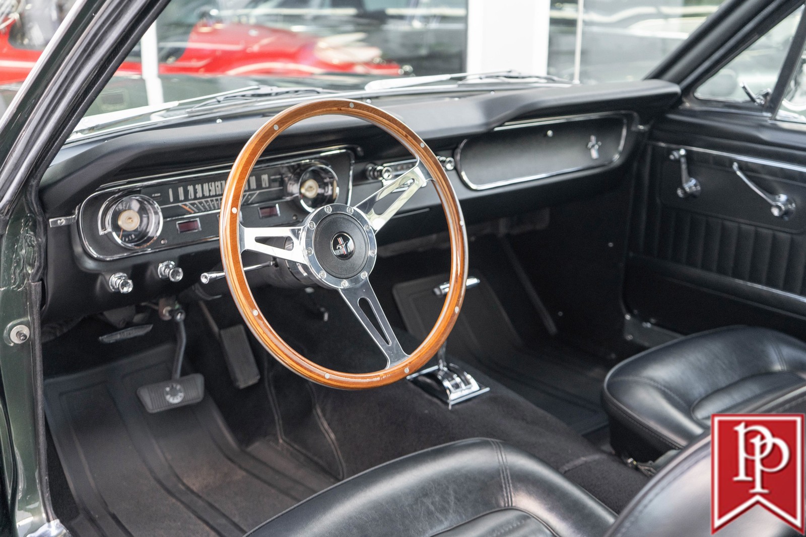 Ford-Mustang-1965-Coupe-14