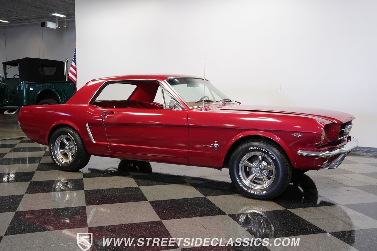 Ford-Mustang-1965-Coupe-15