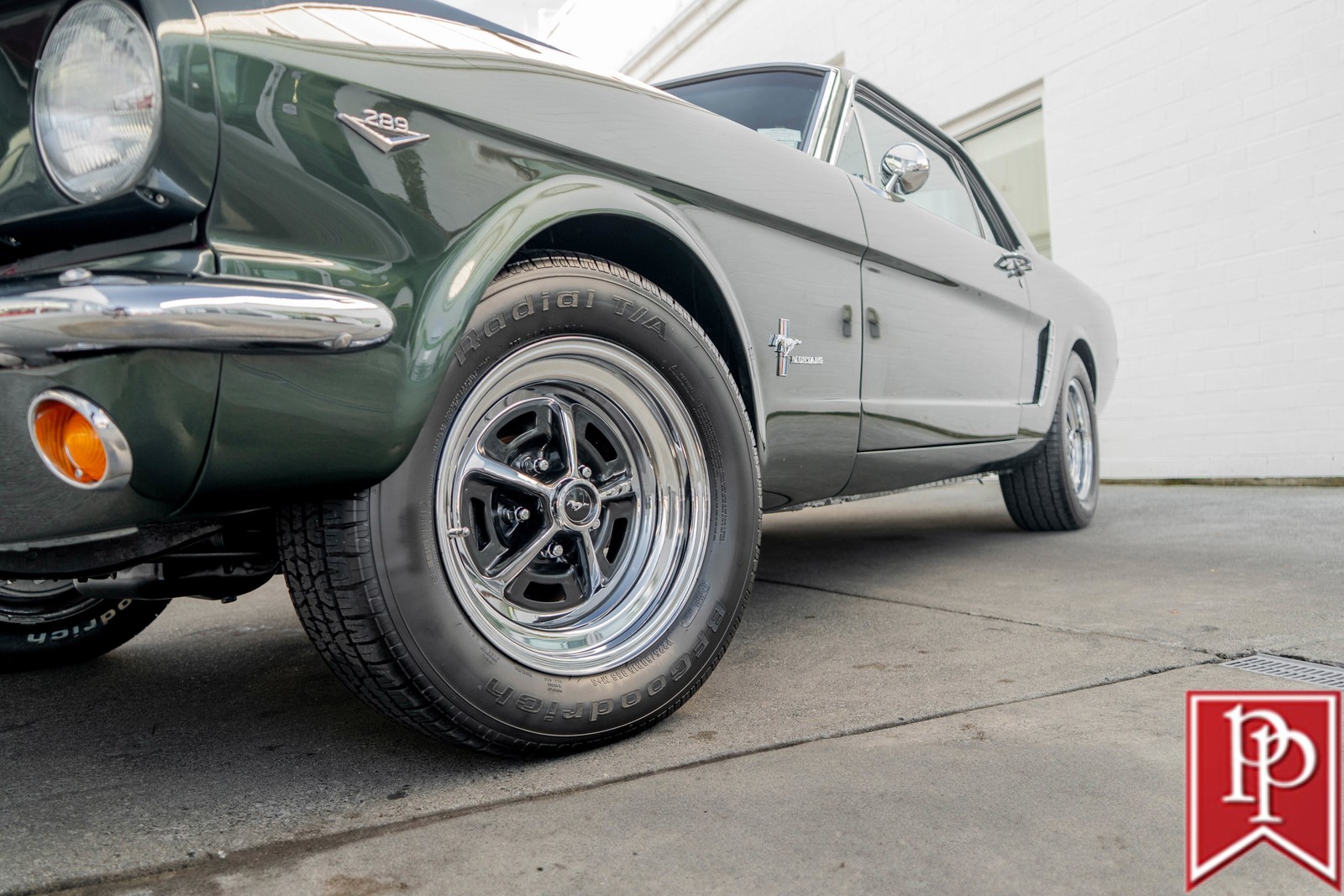 Ford-Mustang-1965-Coupe-2