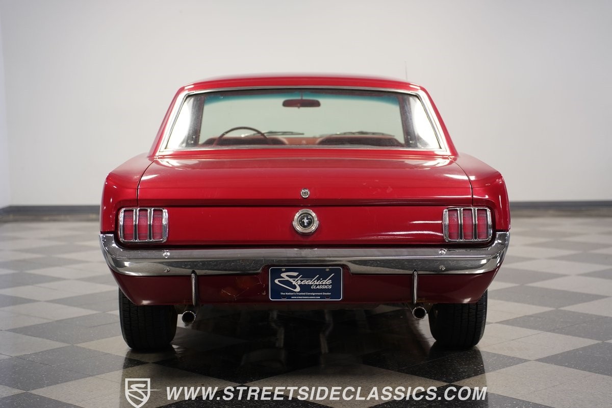 Ford-Mustang-1965-Coupe-25