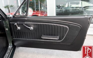 Ford-Mustang-1965-Coupe-27