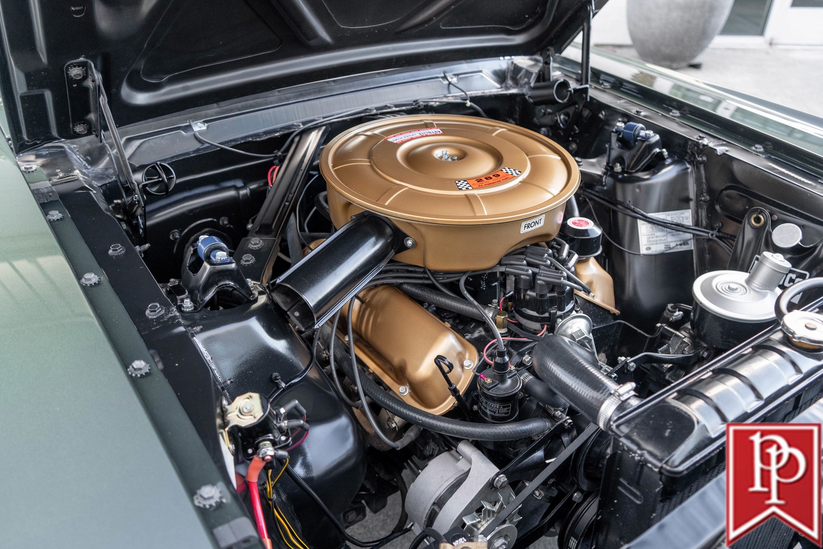 Ford-Mustang-1965-Coupe-35