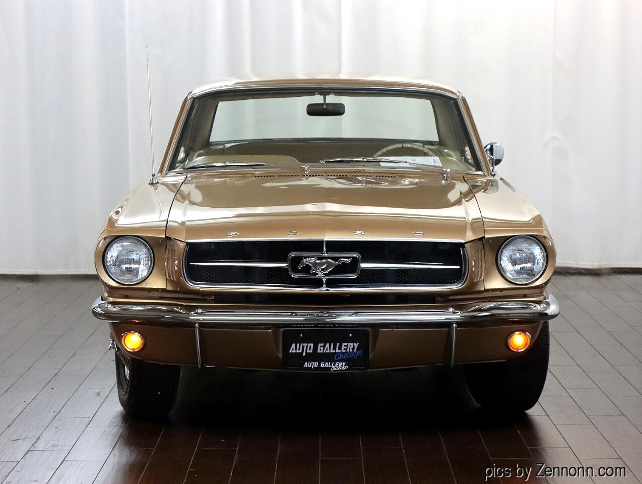 Ford-Mustang-1965-Coupe-4