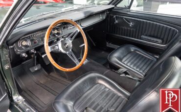 Ford-Mustang-1965-Coupe-8