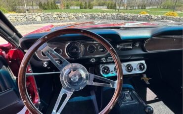 Ford-Mustang-1965-Fastback-4