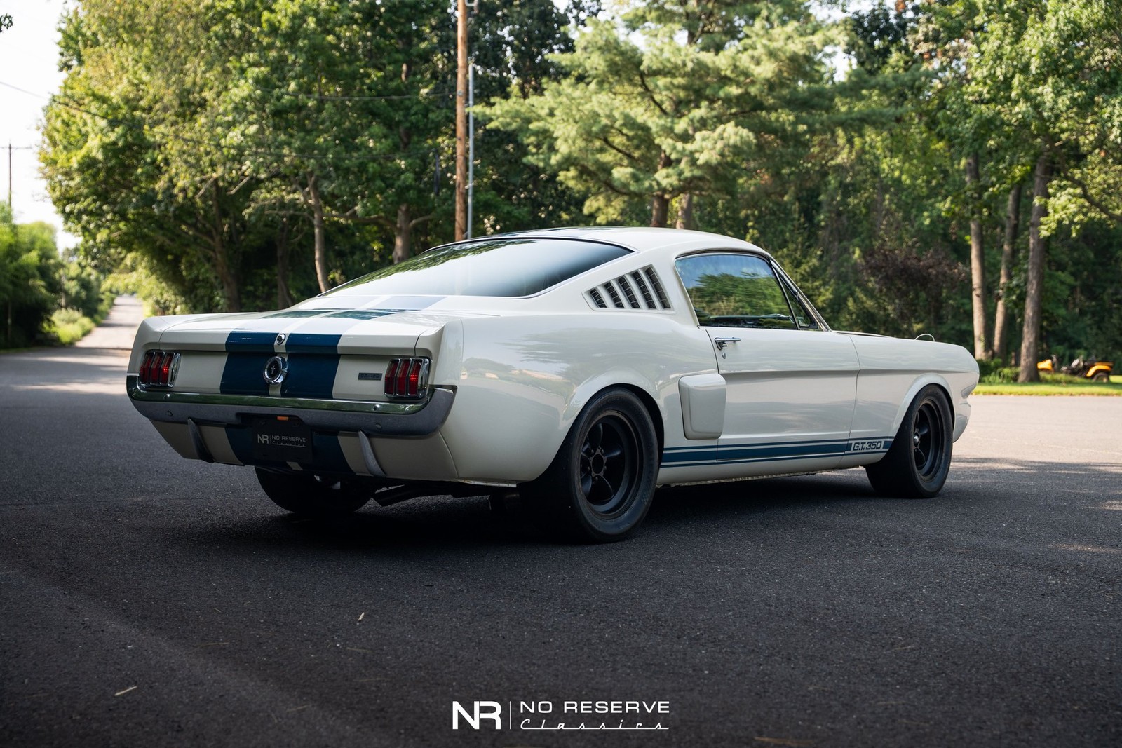 Ford-Mustang-1965-Other-10