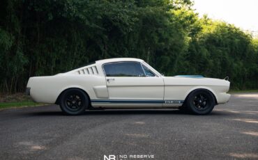 Ford-Mustang-1965-Other-11