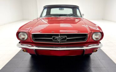 Ford-Mustang-1965-Rangoon-Red-Black-13
