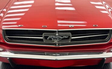 Ford-Mustang-1965-Rangoon-Red-Black-14