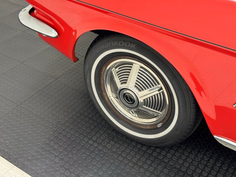 Ford-Mustang-1965-Rangoon-Red-Black-16