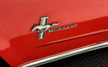 Ford-Mustang-1965-Rangoon-Red-Black-17