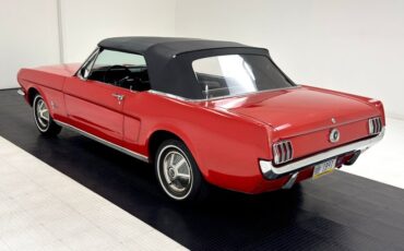 Ford-Mustang-1965-Rangoon-Red-Black-7