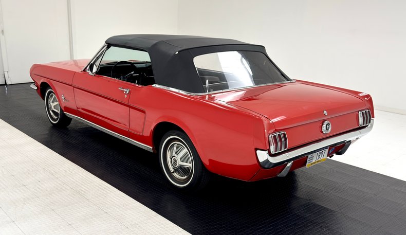 Ford-Mustang-1965-Rangoon-Red-Black-7