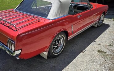 Ford-Mustang-1965-Red-White