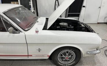 Ford-Mustang-1965-White-Red-7