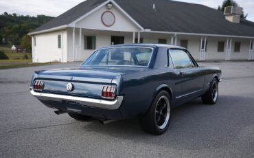 Ford-Mustang-1966-10