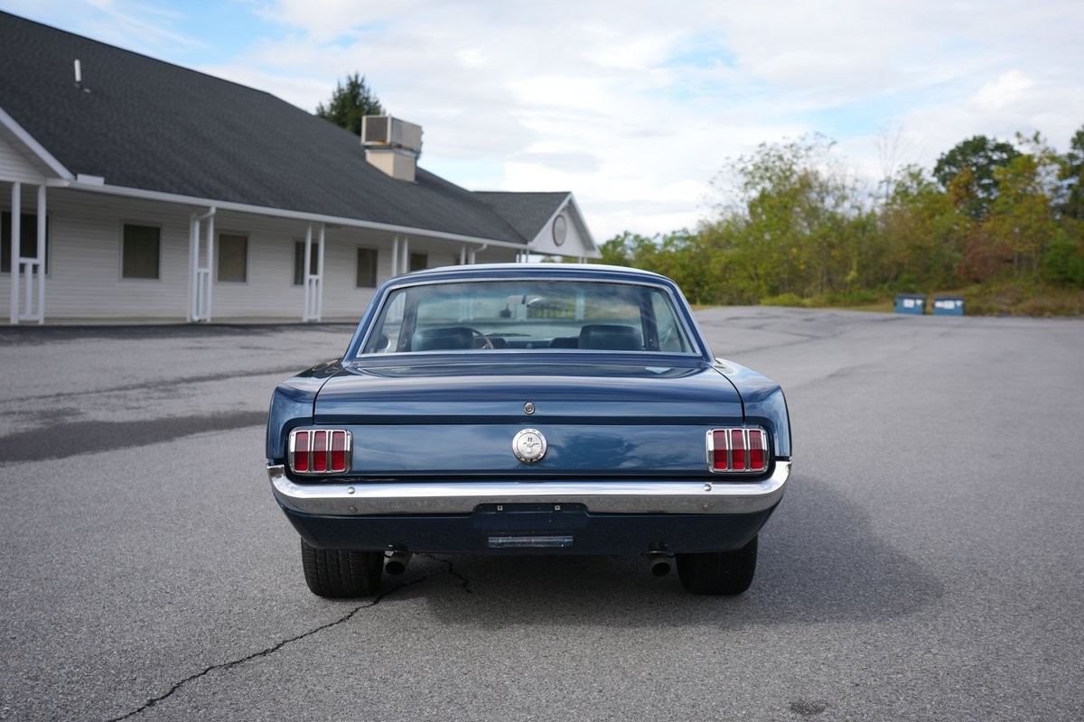 Ford-Mustang-1966-11