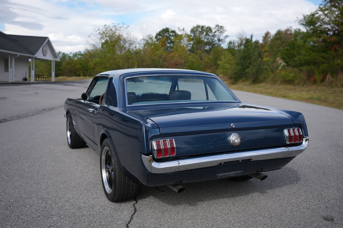 Ford-Mustang-1966-15