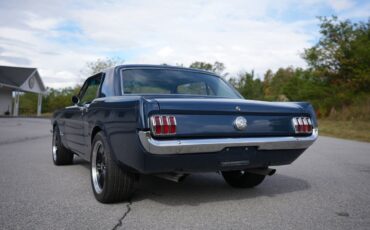 Ford-Mustang-1966-16