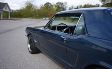 Ford-Mustang-1966-17