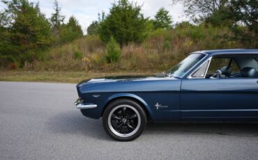 Ford-Mustang-1966-19