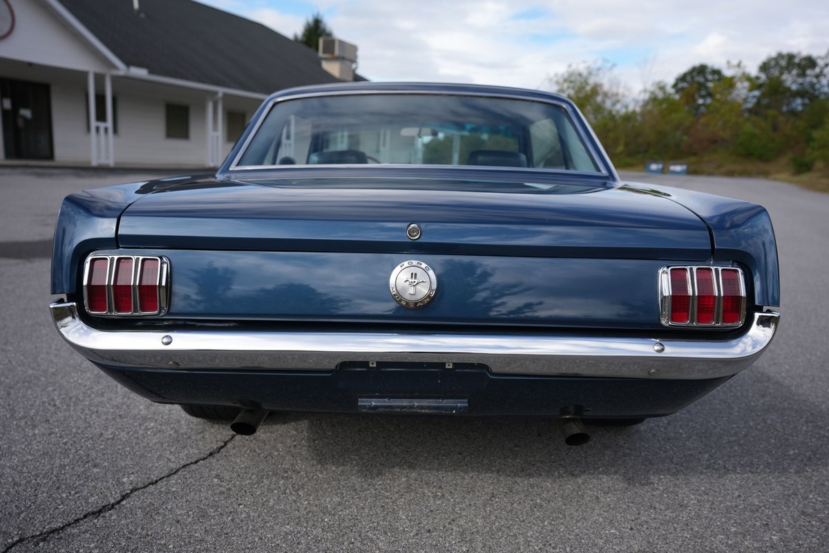 Ford-Mustang-1966-37