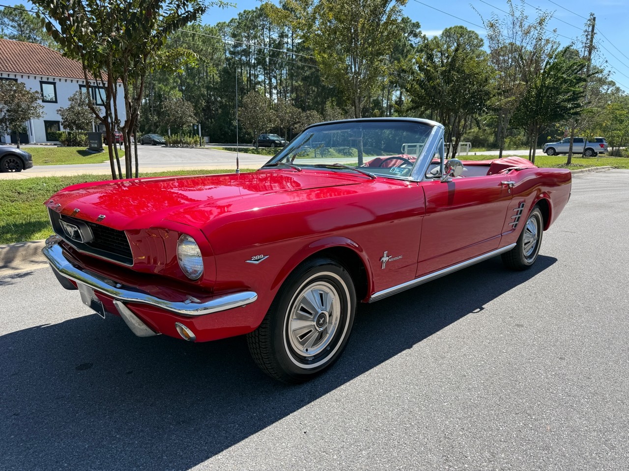 Ford-Mustang-1966-American-Muscle-Car-19