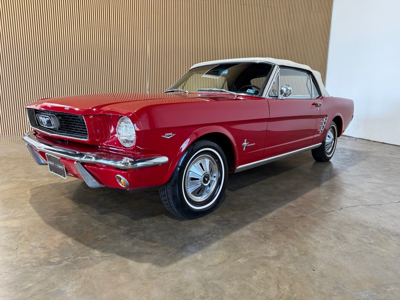 Ford-Mustang-1966-American-Muscle-Car-21