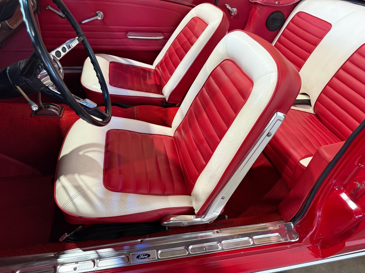 Ford-Mustang-1966-American-Muscle-Car-31