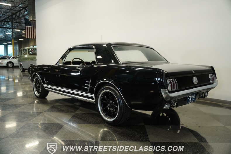 Ford-Mustang-1966-Black-Black-10