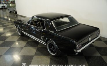 Ford-Mustang-1966-Black-Black-11