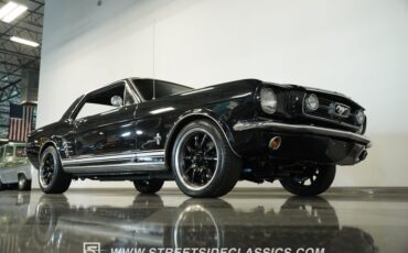 Ford-Mustang-1966-Black-Black-17