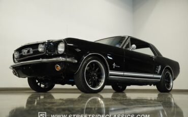 Ford-Mustang-1966-Black-Black-4
