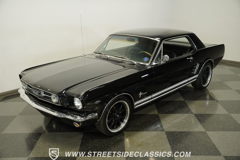 Ford-Mustang-1966-Black-Black-6