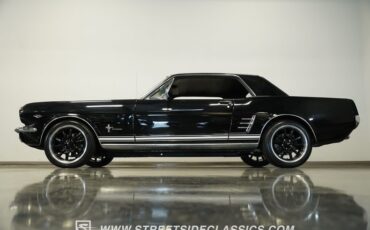 Ford-Mustang-1966-Black-Black-7