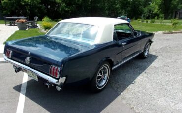 Ford-Mustang-1966-Blue-11