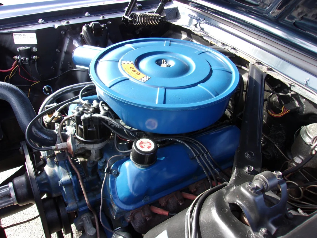 Ford-Mustang-1966-Blue-15