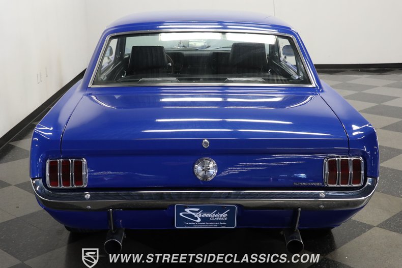 Ford-Mustang-1966-Blue-Black-15