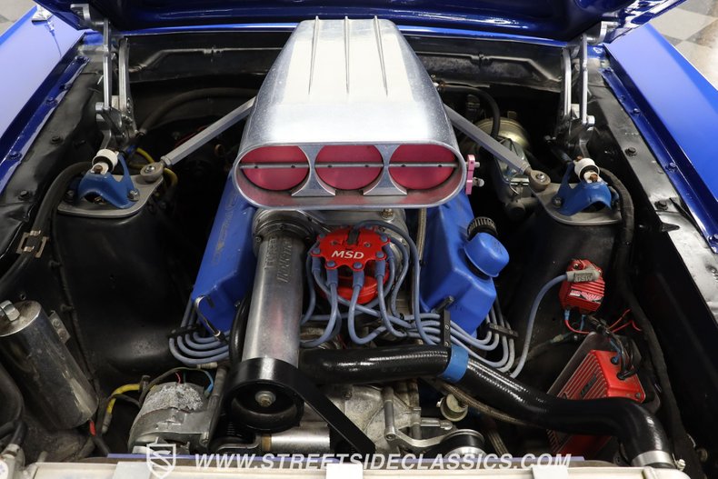 Ford-Mustang-1966-Blue-Black-2