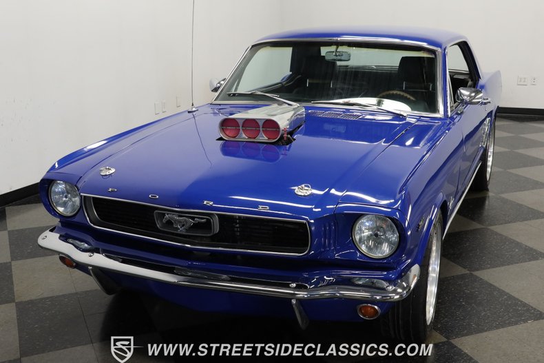 Ford-Mustang-1966-Blue-Black-23