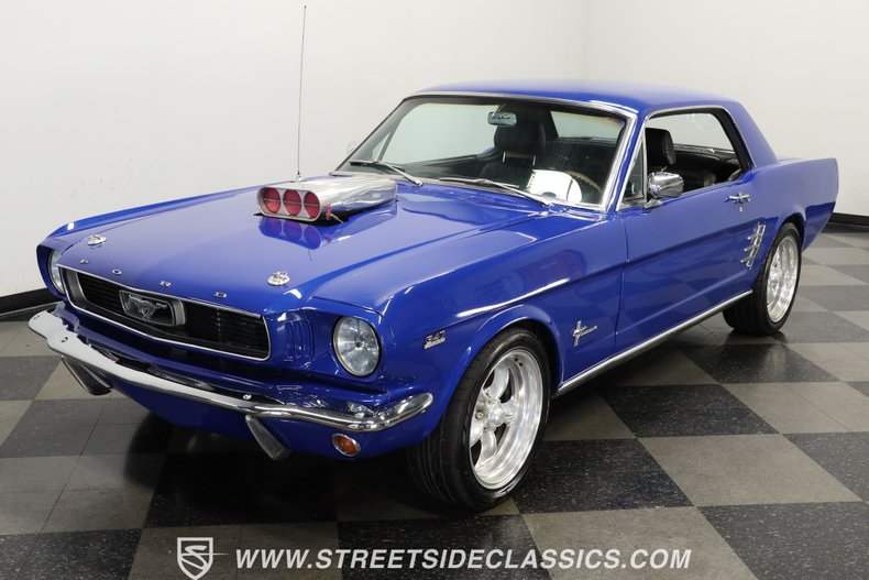Ford-Mustang-1966-Blue-Black-24