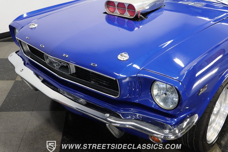 Ford-Mustang-1966-Blue-Black-25