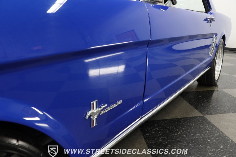 Ford-Mustang-1966-Blue-Black-28