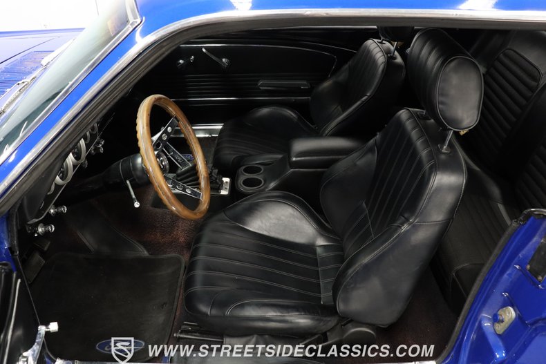 Ford-Mustang-1966-Blue-Black-41