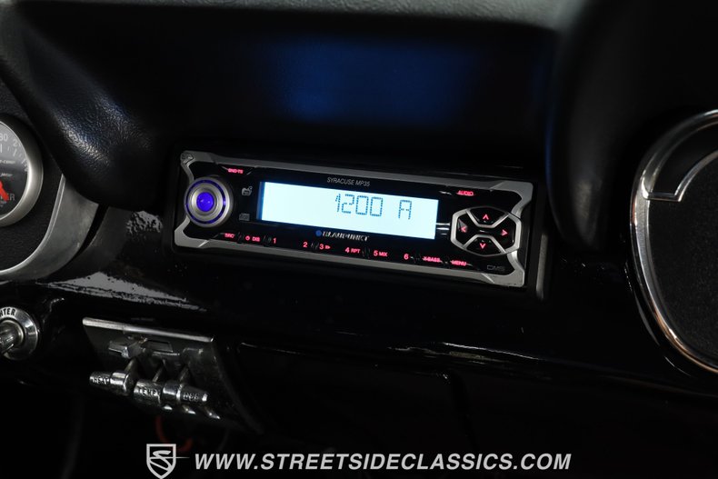 Ford-Mustang-1966-Blue-Black-45