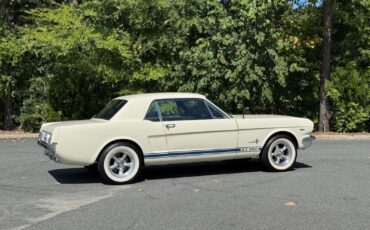 Ford-Mustang-1966-Coupe-12